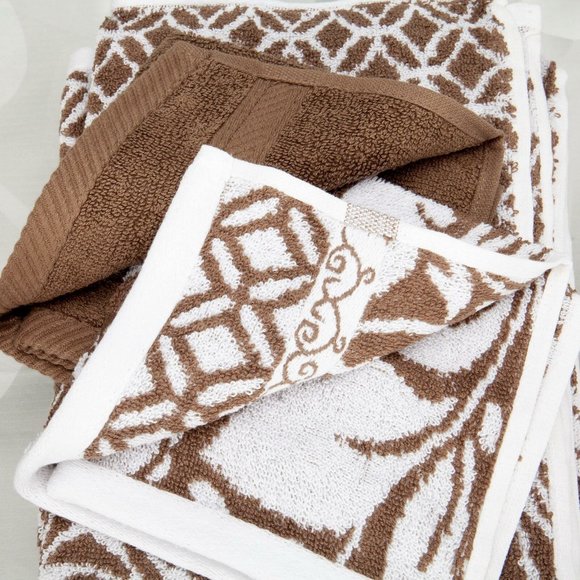 Modernthreads Designer Trefoil Brown/White 6 Piece Towel Set - Picture 6 of 11